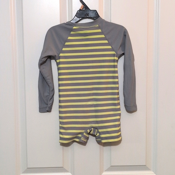 Tea Collection Swim Rashgaurd - Picture 2 of 5